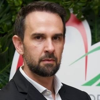 Dr. Luiz Henrique Gasparelo