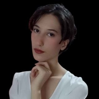 Dra. Caroline Pinheiro