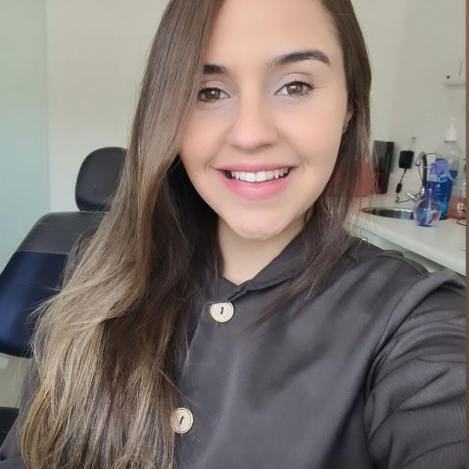 Dra. Nathália Caldas