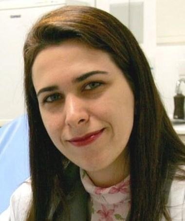 Dra. Alessandra Grassi Salles
