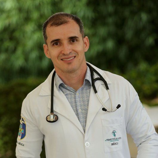 Dr. Temístocles Barbosa de Sousa Neto