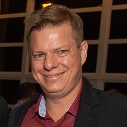 Dr. Sergio Augusto Marcelino Filho