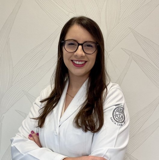 Dra. Bruna Amaral