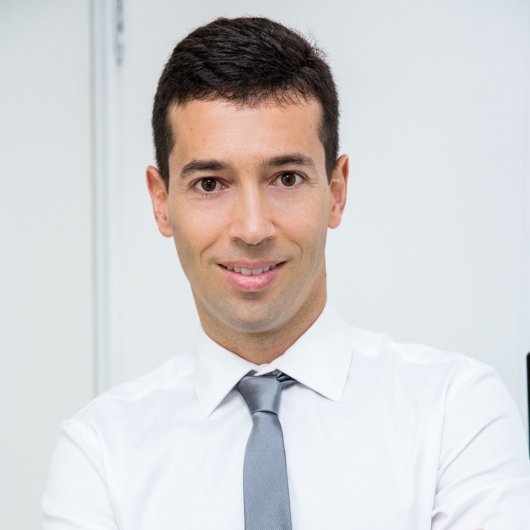 Dr. Bernardo Ballarin