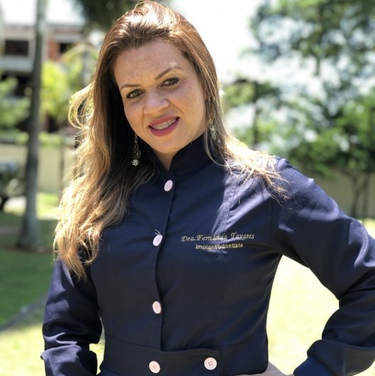 Dra. Fernanda Tavares