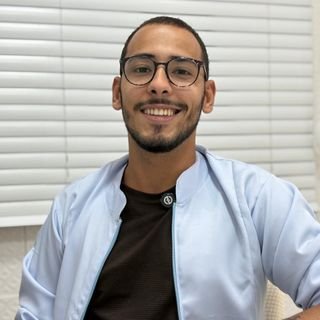 Dr. Marlon Semann