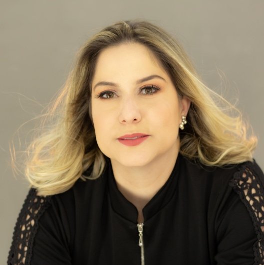 Dra. Thaís Abreu Santos Reggiani