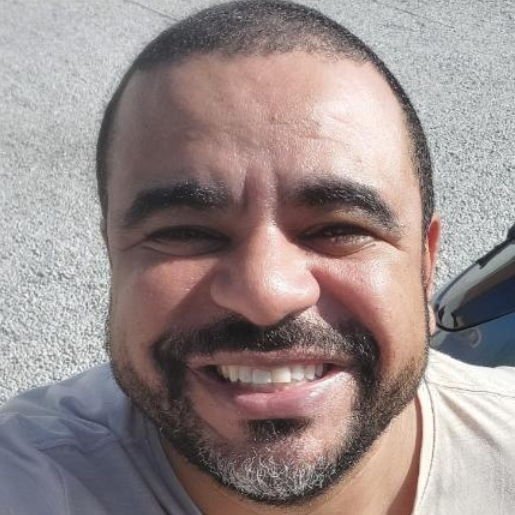 Dr. Rodrigo Brasil