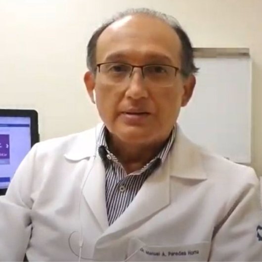 Dr. Manuel A. Paredes Horna