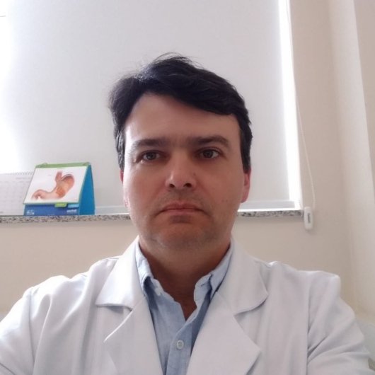 Dr. Alan Pires