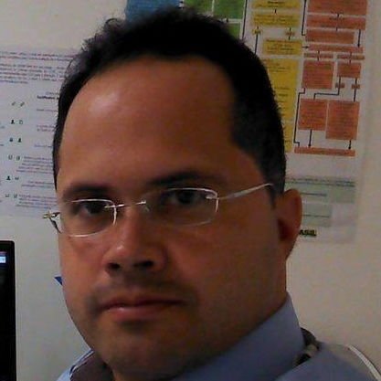 Dr. Rafael Araújo