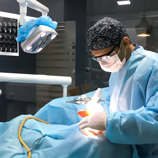 Dr. Igor Vanazzi