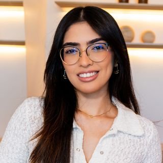 Dra. Gabriela Santos
