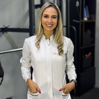 Dra. Laura Ribeiro