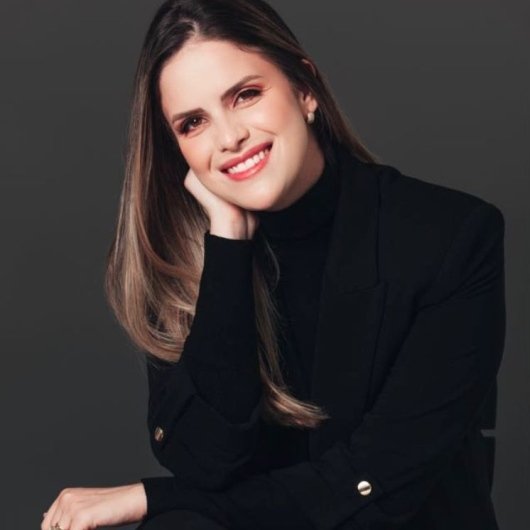Dra. Talita Resende Leal Ferreira
