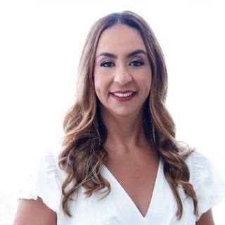 Dra. Thaís Oliveira
