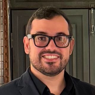 Dr. Matheus Santin