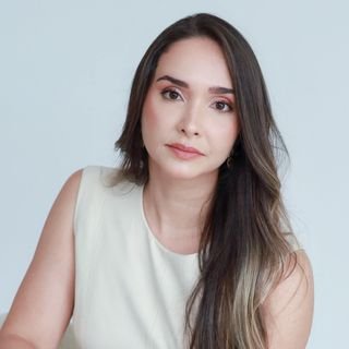 Dra. Dra Fernanda Xavier