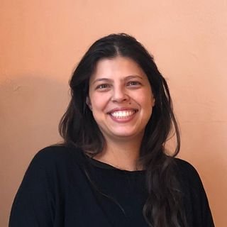 Prof. Cecília Rodrigues Ribeiro