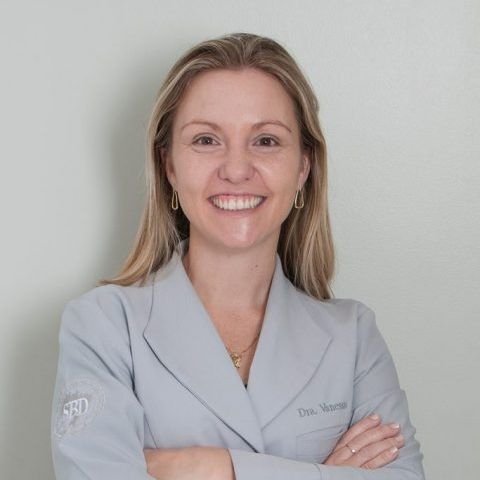 Dra. Vanessa Petry Quinto