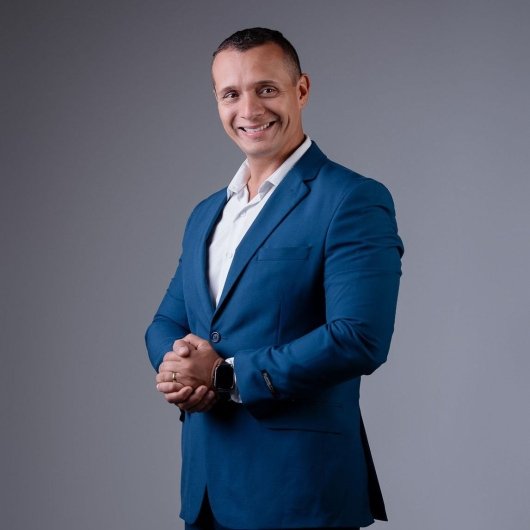 Dr. Romulo Rabelo