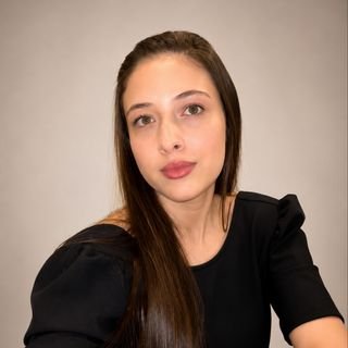 Dra. Sarah Gellonne Pereira de Beckmam Toledo
