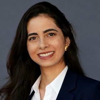 Dra. Priscila Aroucha
