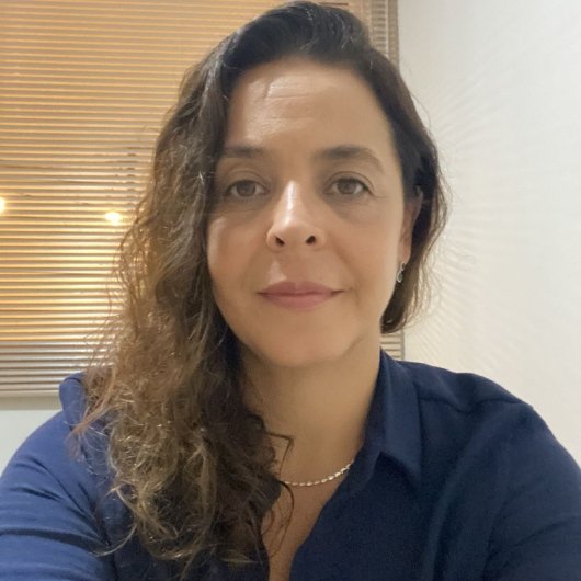 Dra. Janaína Camargo