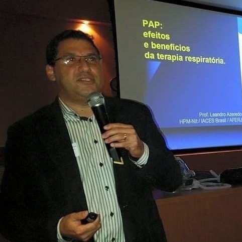 Dr. Leandro Azeredo