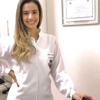 Dra. Camila Marrara Benjamim