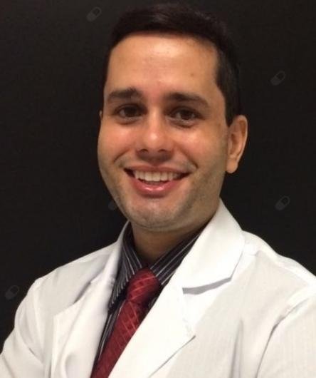 Dr. Andrei Levine P. Aguiar