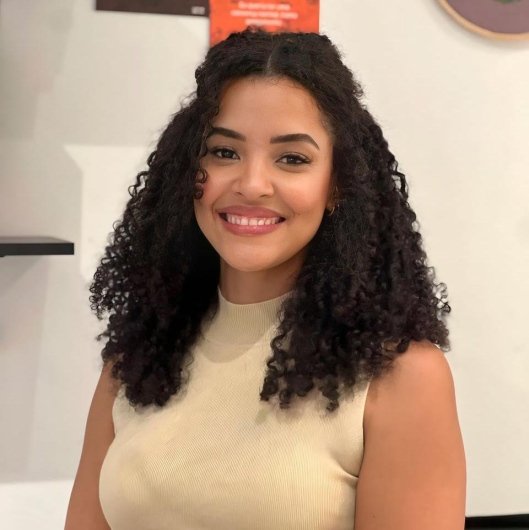 Camila Simões Magalhães Jentzsch