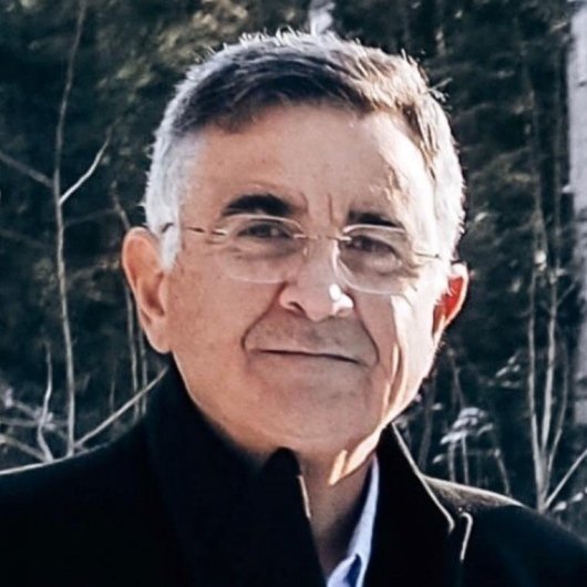 Dr. Fernando Lacerda