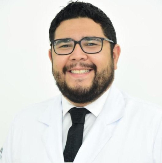 Dr. Guilherme Fernandes