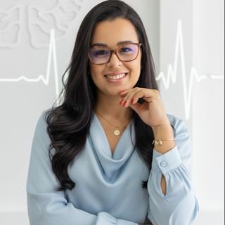 Dra. Leticia Da. C. M. Breves
