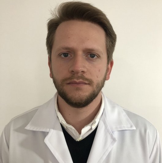 Dr. Eduardo de Carvalho Martins