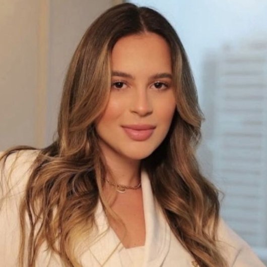 Dra. Amanda Dantas