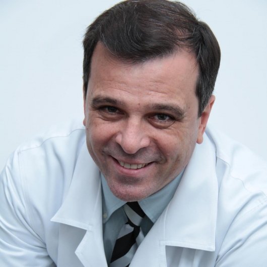 Dr. Marcelo Gonzales Favoreto