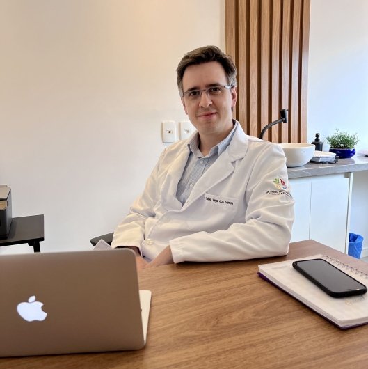 Dr. Fabio Vega dos Santos