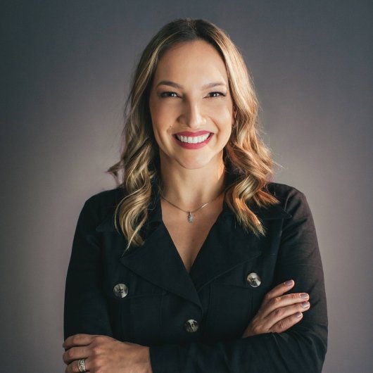 Dra. Vanessa Maria Silva