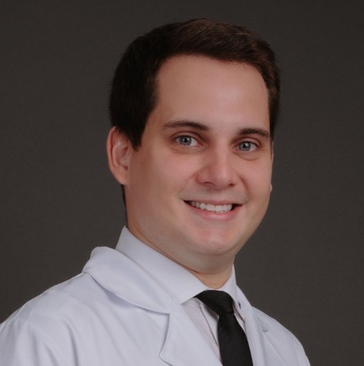 Dr. Guilherme Olmedo