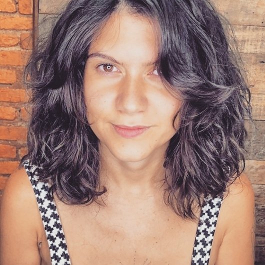 Ana Caroline Alves