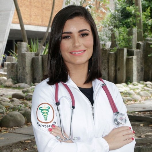Dra. Brenda Lima