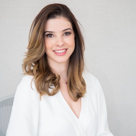 Dra. Fernanda Porphirio