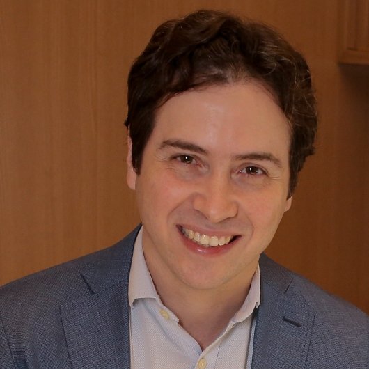 Dr. Marcelo Bragança dos Reis Oliveira Seba