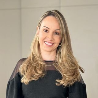 Dra. Juliana Villela Vieira