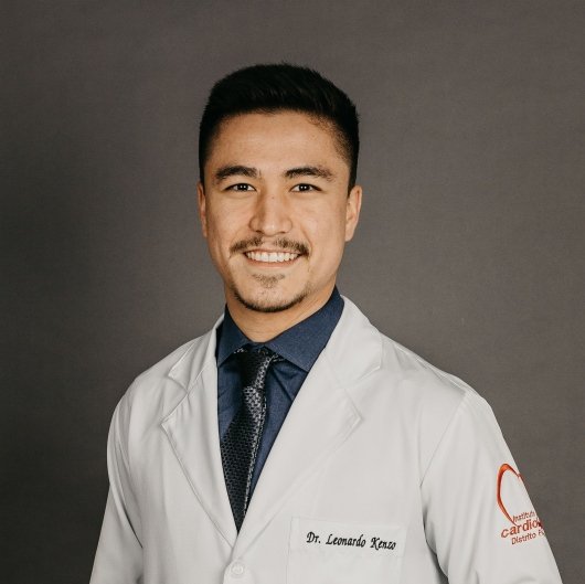 Dr. Leonardo Kenzo