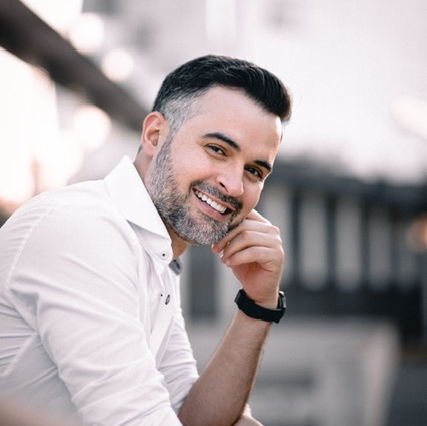 Dr. Magdiel Omar De Souza