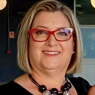 Dra. Magda Regina Bernardi