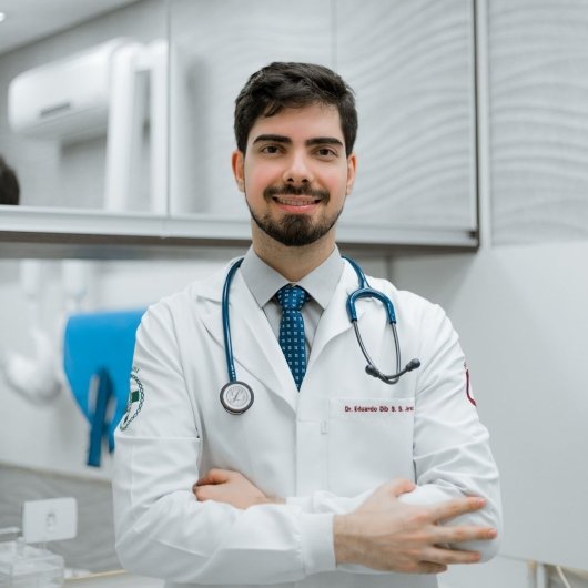 Dr. Eduardo Jerez